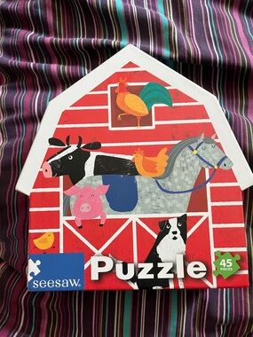 seesaw Red Barn Farm 45-Piece Kids Jigsaw Puzzle